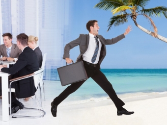 Какие права у работника при отказе работодателя предоставить заслуженный отпуск?