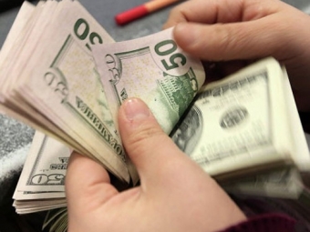 Среднемесячная номинальная заработная плата в Азербайджане составляет $300