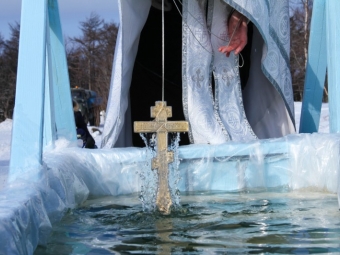 В Астрахани начали подготовку к Рождеству и Крещению