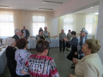 Астраханские ветераны-судостроители славно отметили День пожилых людей