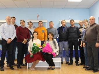 В Группе компаний «Каспийская Энергия» поздравили многодетные семьи