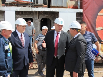 Врио губернатора АО Игорь Бабушкин посетил судостроительный завод «Лотос»