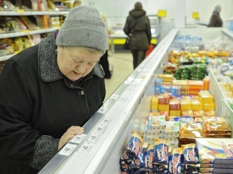 Повышение пенсий на 1100–1400 рублей в 2022 году – соразмерна ли индексация реальному повышению цен в магазинах?