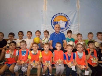 Юные  футболисты Астраханского «Интера»  рапортуют о готовности к чемпионату 2017 года.