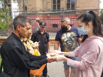 Православные астраханцы помогают землякам, оказавшимся в трудной жизненной ситуации