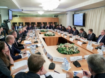 Меры поддержки отечественных судостроителей обсудили в Госдуме