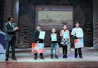 Астраханские корабелы отдали должное подрастающему поколению
