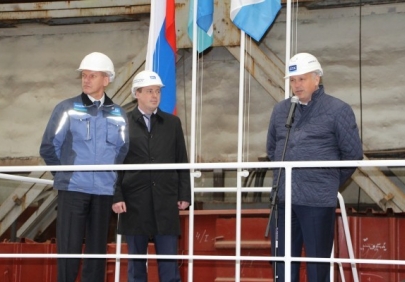 На Астраханском ССЗ  «Лотос» в один день заложили и сдали заказчику танкеры проекта RST-25.
