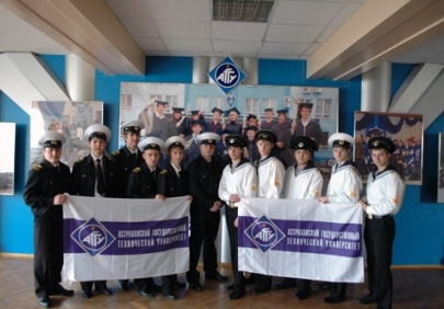 В Астраханском Институте морских технологий, энергетики и транспорта готовят  кадры высшей квалификации.