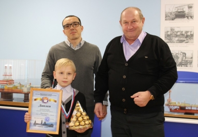 В Группе «Каспийская Энергия» наградили победителей детского фотоконкурса «Моя любимая Астрахань» в номинации «Астрахань – город корабелов».