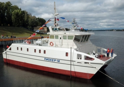 Первое в России безэкипажное научное судно «Пионер-М» отправилось из Санкт-Петербурга в Севастополь