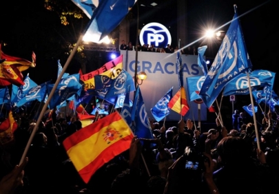 Преодолевая диктатуру Испанские выборы и Генеральные кортесы после Франко