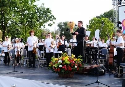 24 августа на Лебедином озере в Астрахани выступит Юношеский симфонический оркестр