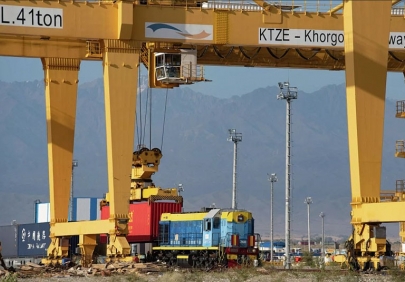 Зарегистрирован рекорд по транзиту ж/д грузов, прошедших через пункт Серахс на туркмено-иранской границе