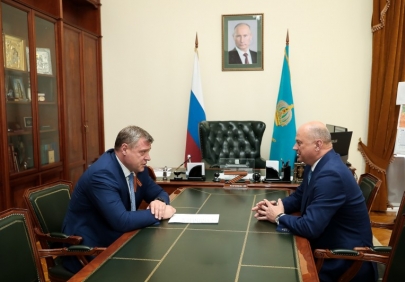 В Астрахани новому мэру губернатор поставил первоочередные задачи