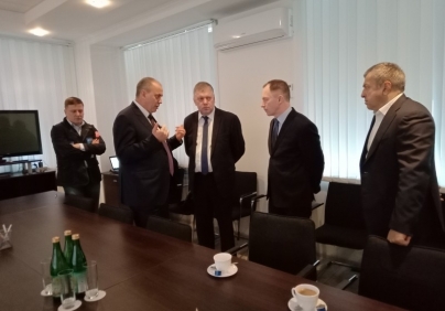 Заместитель министра транспорта РФ Юрий Цветков  посетил судостроительный завод "Лотос"