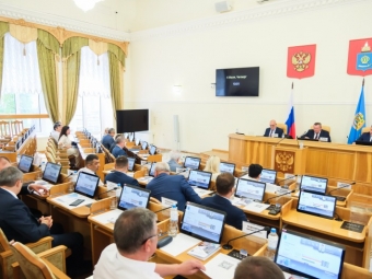 В Астраханской области вводят новые меры социальной поддержки