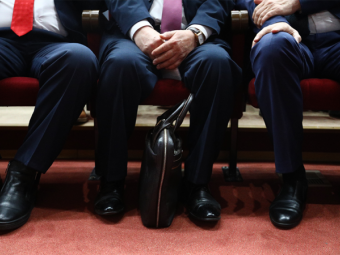 В Госдуме предложили отменить ежегодные декларации о доходах для чиновников