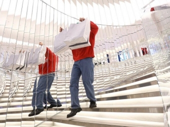 Более 60% россиян совершают спонтанные покупки