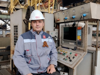 Завод — среда для творчества: астраханские корабелы ОСК создают металлические скульптуры