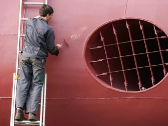 Крупнейшая серия сухогрузов для ГТЛК сокращается почти вдвое