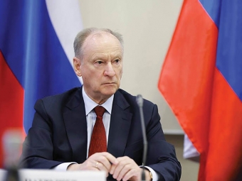 Россия может начать военное сопровождение гражданских судов из-за угроз на морских путях