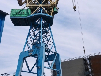 На астраханской верфи ОСК модернизировали крановое оборудование