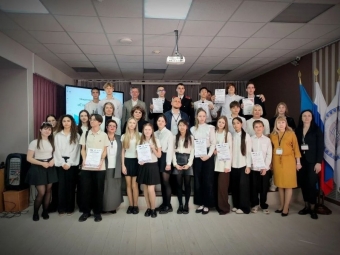Сто дорог - одна в судостроение: астраханские корабелы ОСК оценили проекты юных инженеров