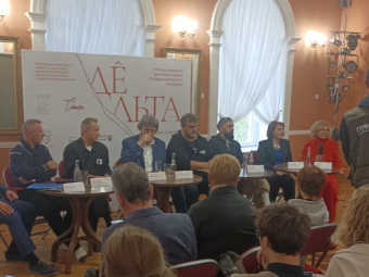 В Астрахань с гастролями прибыл старейший театр Казахстана