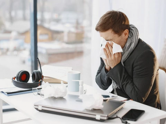 Эксперты оценили потери бизнеса от болезней сотрудников в 10 трлн рублей в год