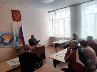 Ветераны судостроительного завода им III Интернационала поддерживают кандидатуру действующего президента РФ Владимира Путина