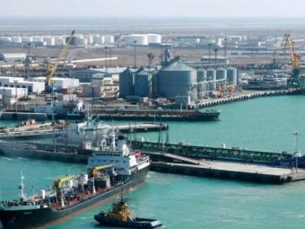 КазТрансОйл в 2023 г нарастил экспорт нефти из порта Актау в Баку в 5,6 раза