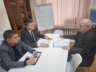 В региональном Минпроме обсудили социальную политику на промышленных предприятиях области