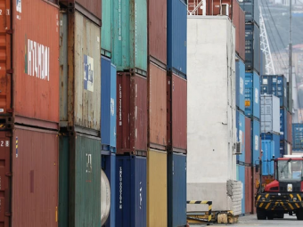 Эксперты прогнозируют стагнацию контейнерного рынка РФ в 2026 году на фоне растущего дисбаланса