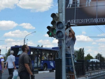 В Астрахани установят более полусотни «умных» светофоров