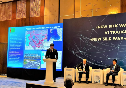 Туркменистан принял участие в транспортном бизнес-форуме New Silk Way в Астане