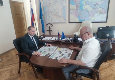 Зампред регионального правительства и профлидер обсудили аспекты участия в национальной премии «Человек труда».