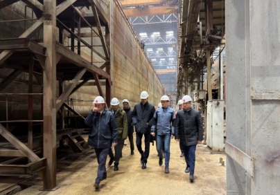 В Астрахани завершают строительство сухогруза проекта RSD49 и земснаряда проекта 93.159.1