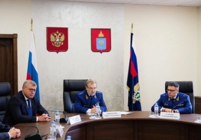 В Астраханской области представлен новый прокурор
