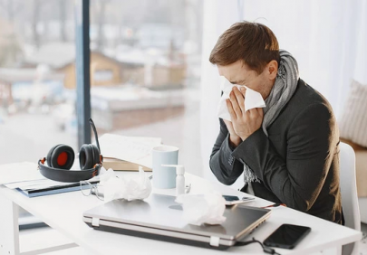 Эксперты оценили потери бизнеса от болезней сотрудников в 10 трлн рублей в год