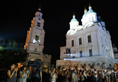 Все мировые звезды в Астраханском кремле. Посетите всей семьей