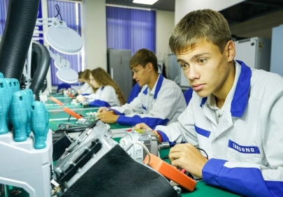 Почти 40% выпускников колледжей пока не работают по специальности