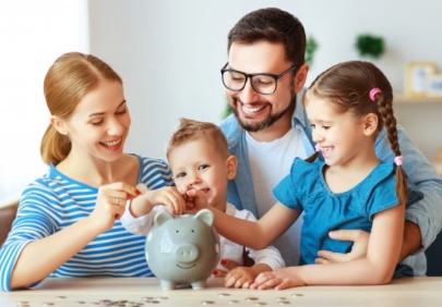 Семья в центре экономики