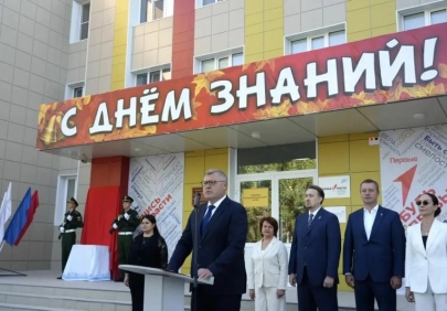Игорь Бабушкин поздравил астраханцев с Днем знаний