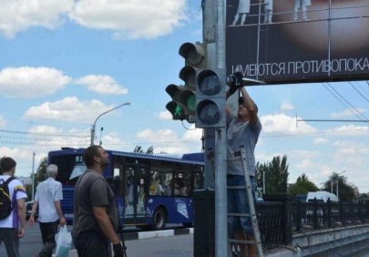 В Астрахани установят более полусотни «умных» светофоров