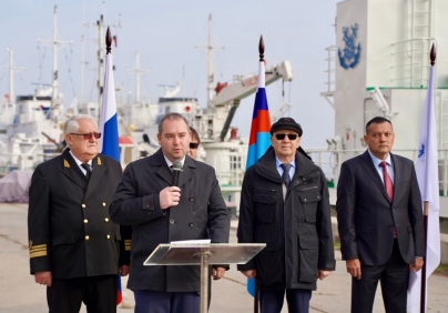 В Астрахани спустили на воду новый земснаряд для углубления дна Волго-Каспийского канала